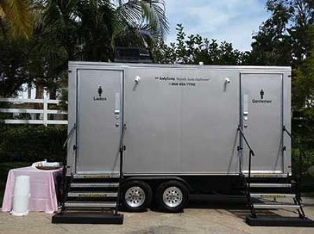 Andy Gump luxury restroom trailer for Camarillo events